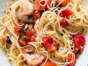 Pasta Pomodoro with Shrimps